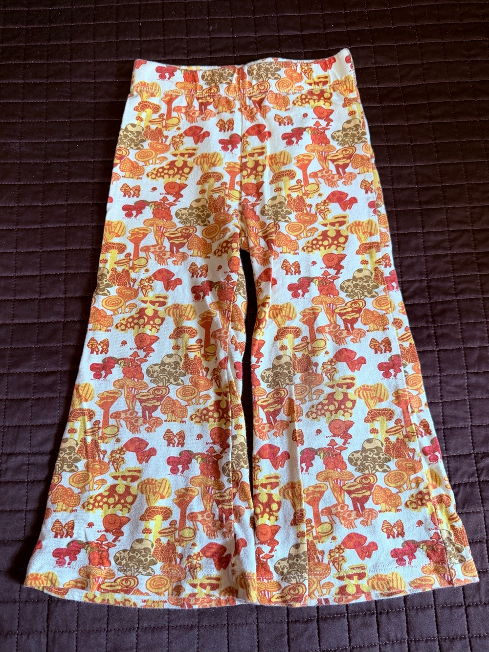 Kate Quinn | flare leg pant | neutral mushroom forest | 2T